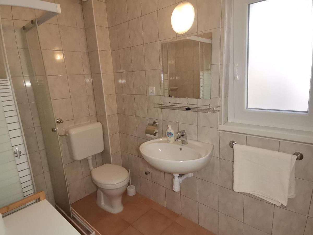 Gyoengyvirag Apartmanhaz Hajdúszoboszló Exterior foto